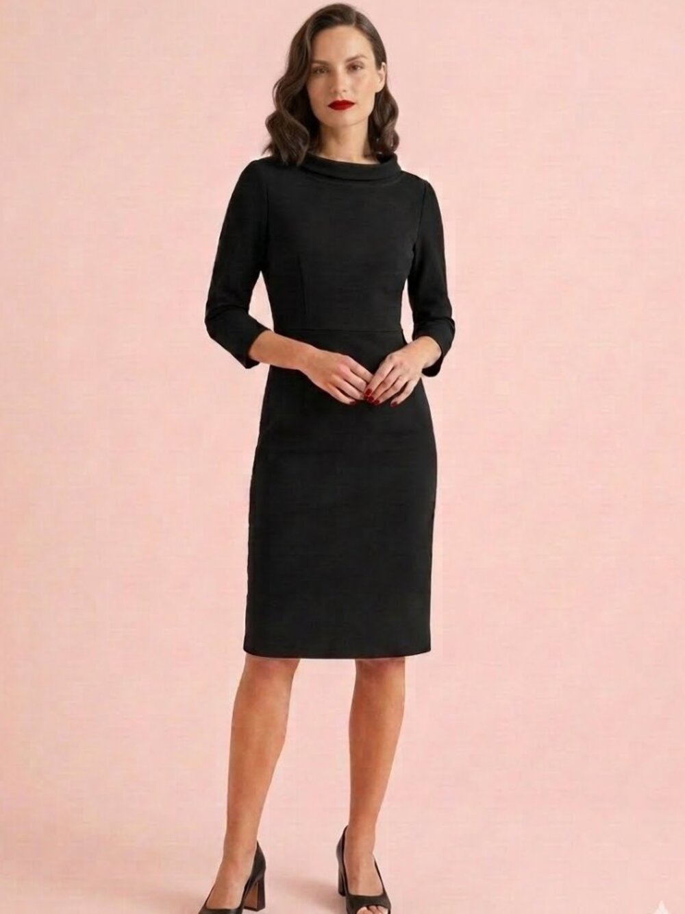 Elegant Boden work dress with quarter-length sleeves and rolled collar. Size 10